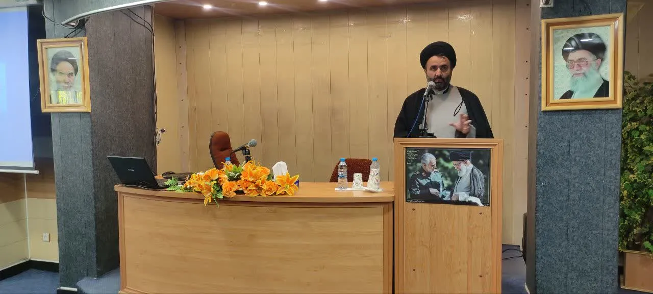 نشست فصلی دبیران اقامه نماز دستگاه های اجرایی استان همدان برگزار شد
