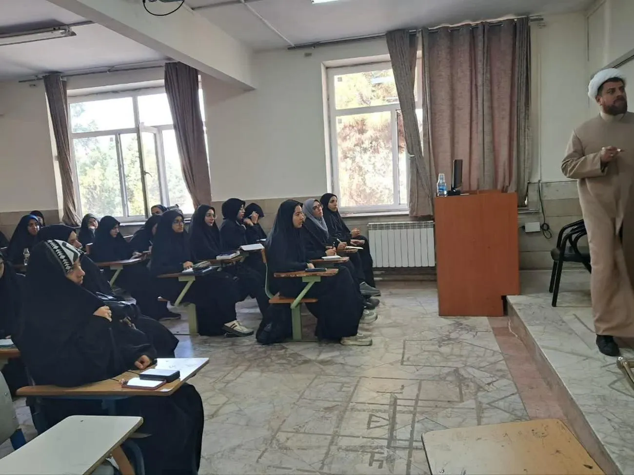 طرح "نیایش در بهار" در دانشگاه فرهنگیان خراسان رضوی برگزار شد