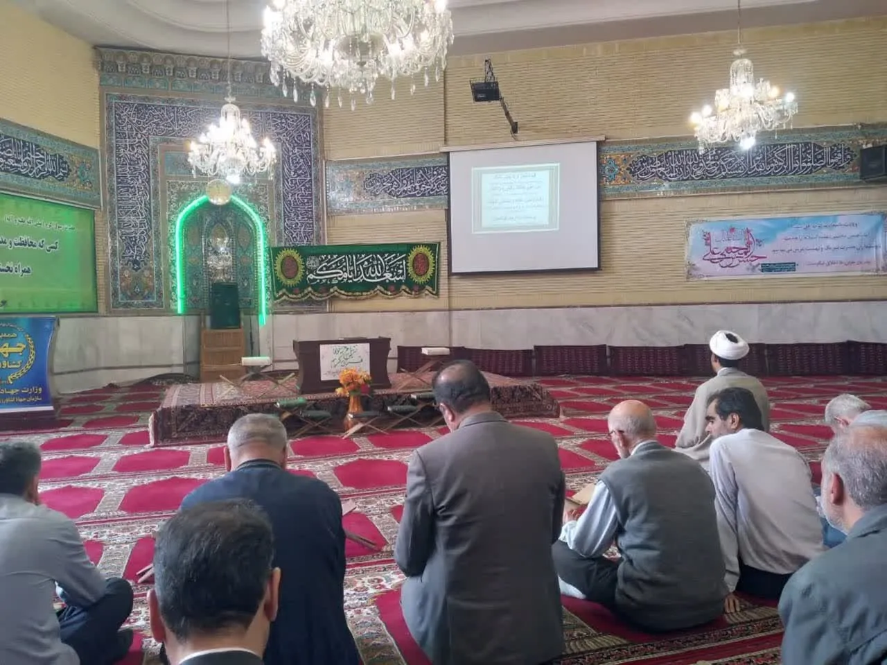بازدید از نمازخانه های ادارات و سازمان ها در ایام ماه مبارک رمضان انجام شد