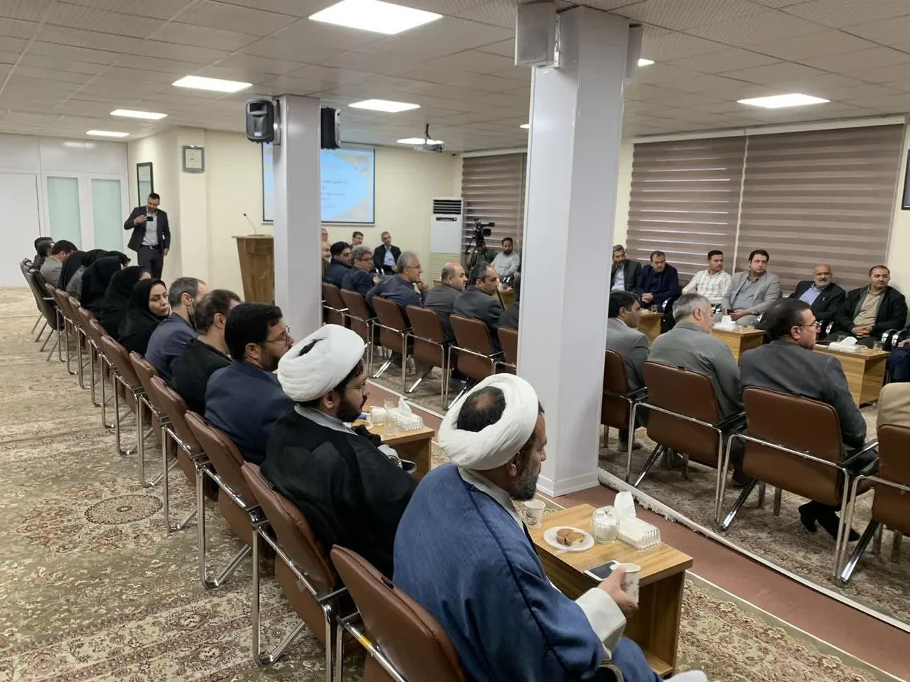 نخستین گردهمایی فصلی دبیران شورای اقامه نماز دستگاههای اجرایی استان کردستان در سال ۱۴۰۳ برگزار شد