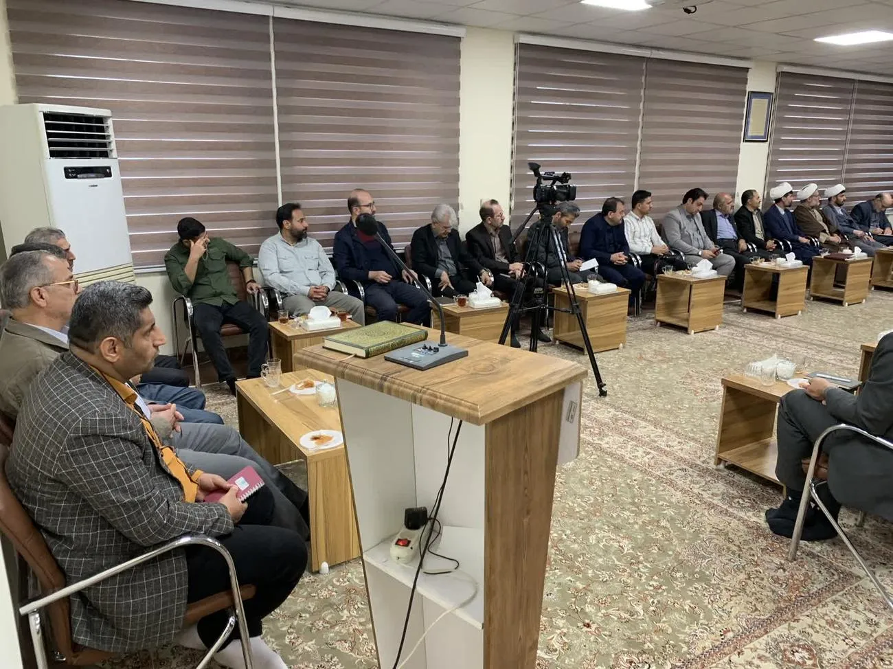 نخستین گردهمایی فصلی دبیران شورای اقامه نماز دستگاههای اجرایی استان کردستان در سال ۱۴۰۳ برگزار شد