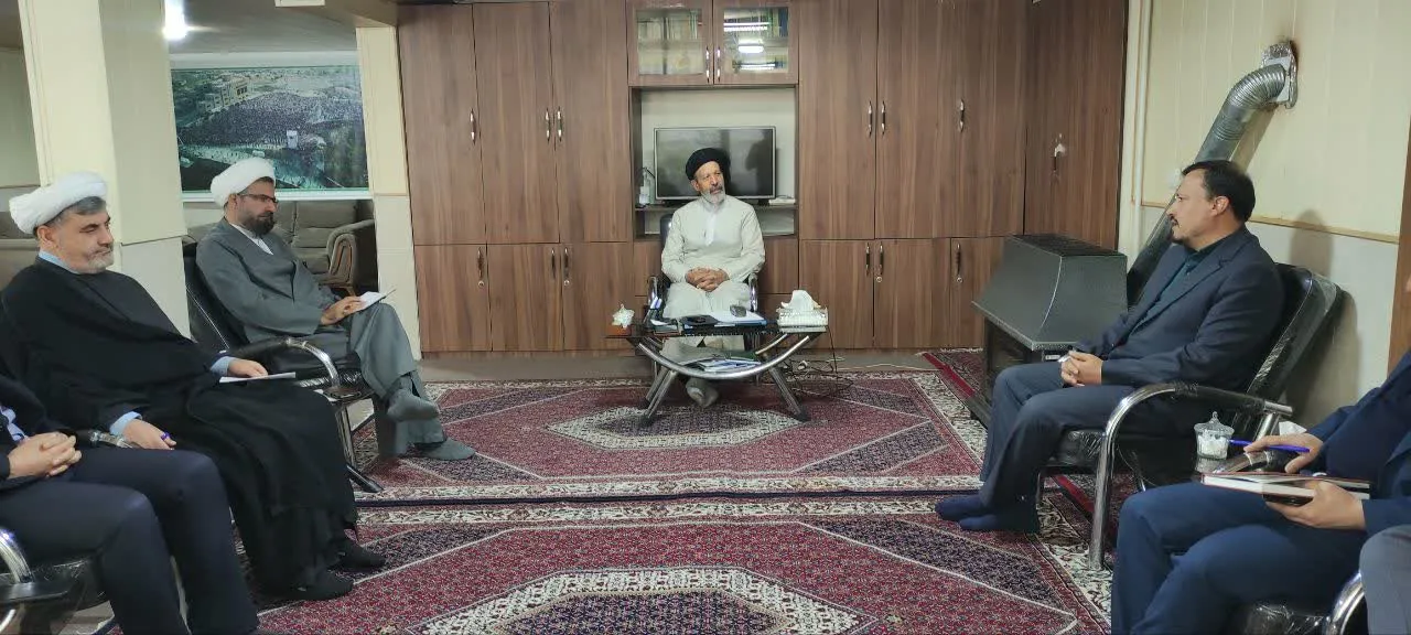جلسه هیات برنامه ریزی و اجرای طرح بومی سازی فعالیت های نمازی استان همدان برگزار شد