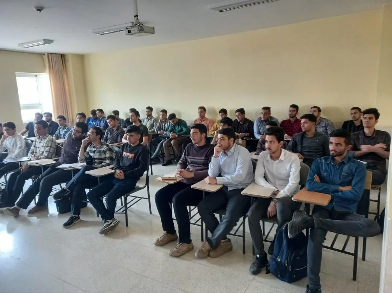 دوره معراج ویژه دانشجو معلمان دانشگاه فرهنگیان پردیس آران و بیدگل برگزار شد