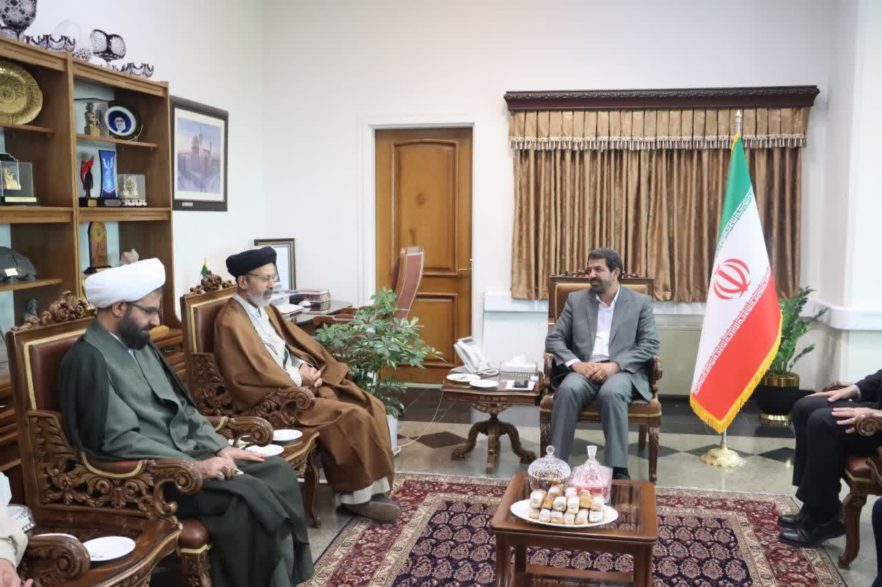 نشست مشترک استاندار همدان و مدیر ستاد اقامه نماز برگزار شد