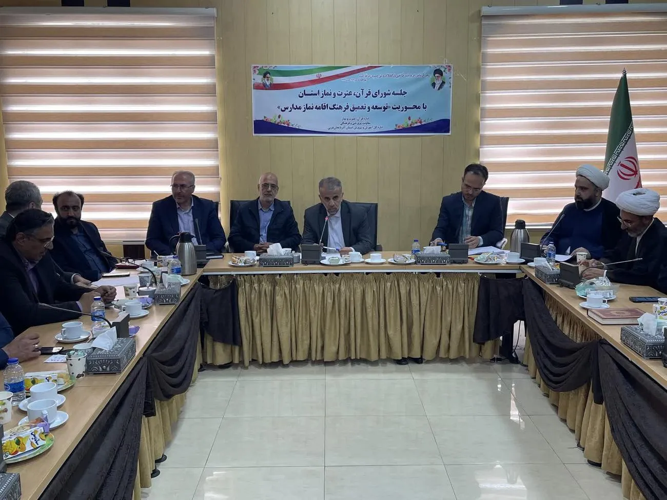 جلسه شورای اقامه نماز آموزش و پرورش آذربایجان غربی برگزار شد