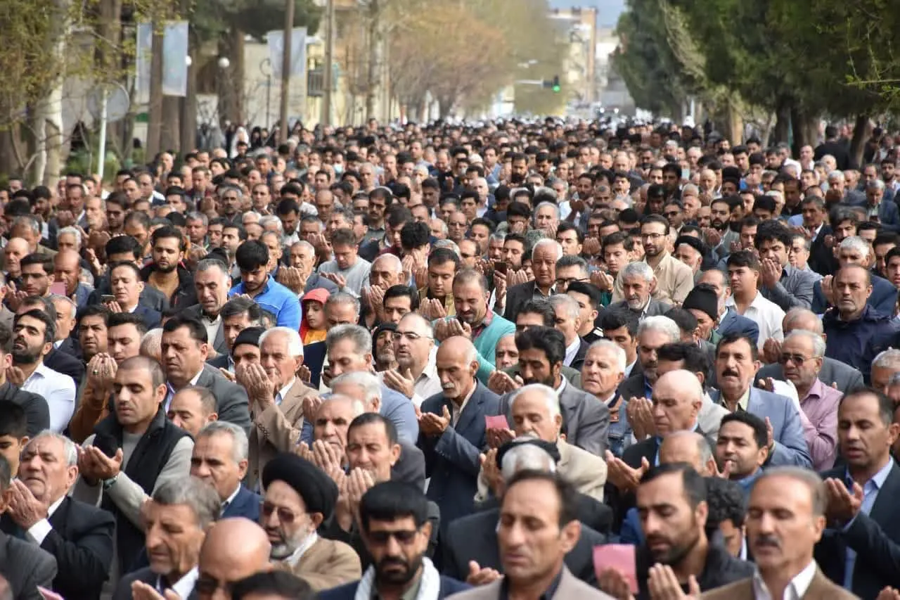 نماز عید فطر در لرستان