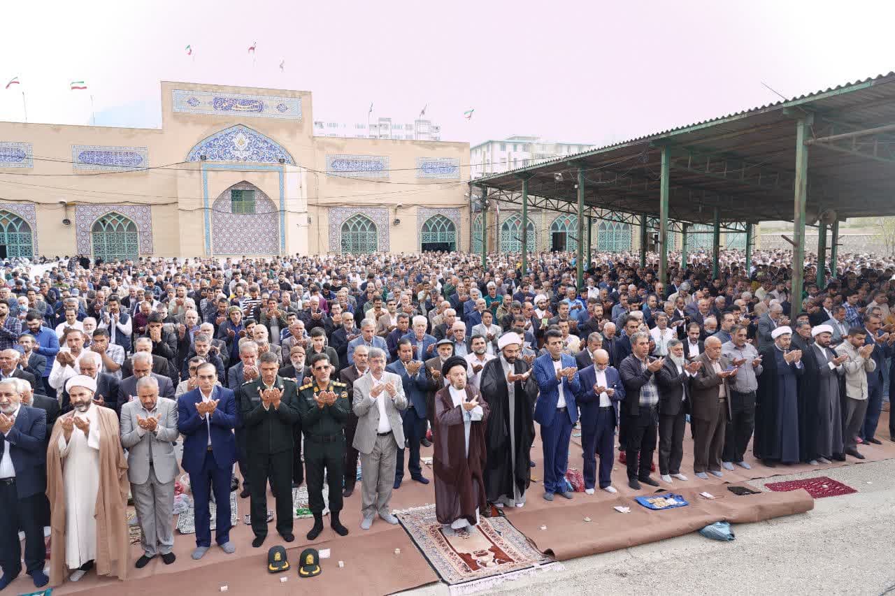 نماز عید فطر در لرستان