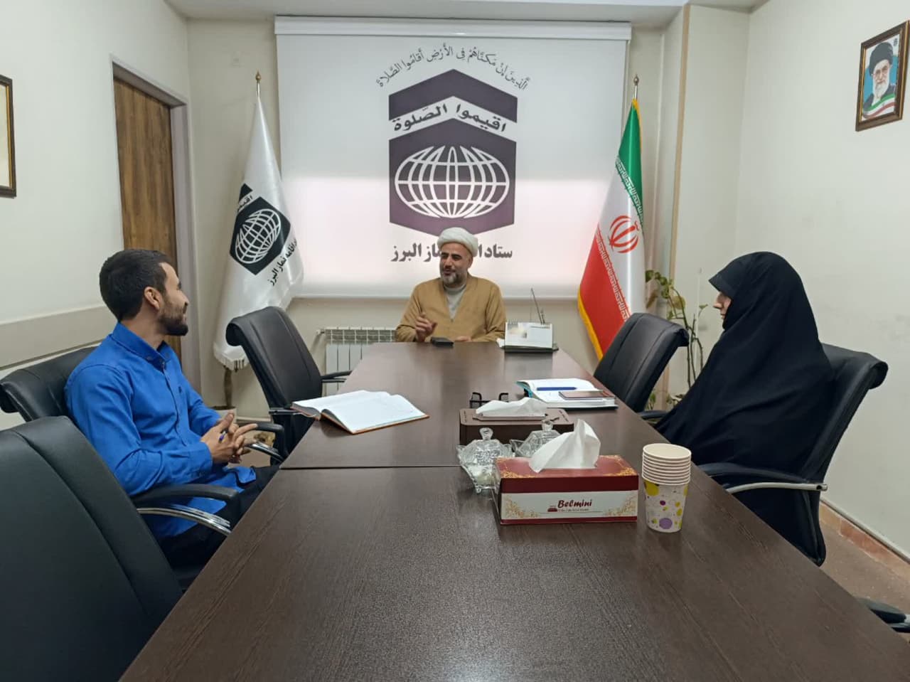 نشست با واحد امور بانوان پیرامون شیوه نامه اجرایی ستاد اقامه نماز استان البرز برگزار شد
