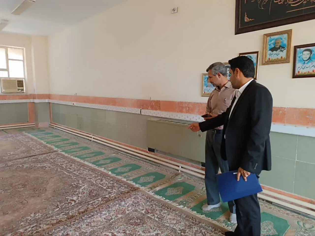 بازدید از نمازخانه ها
