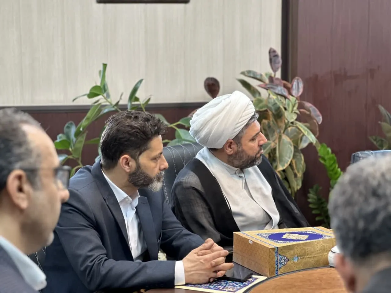 مدیر ستاد اقامه نماز استان تهران با مدیر کل آموزش و پرورش شهرستان های استان دیدار کرد