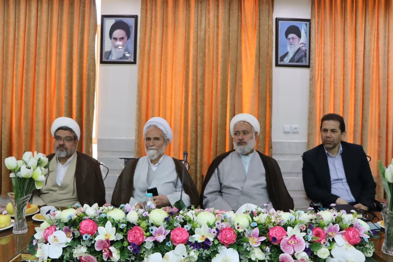 جلسه شورای اقامه نماز شهرستان نجف آباد اصفهان