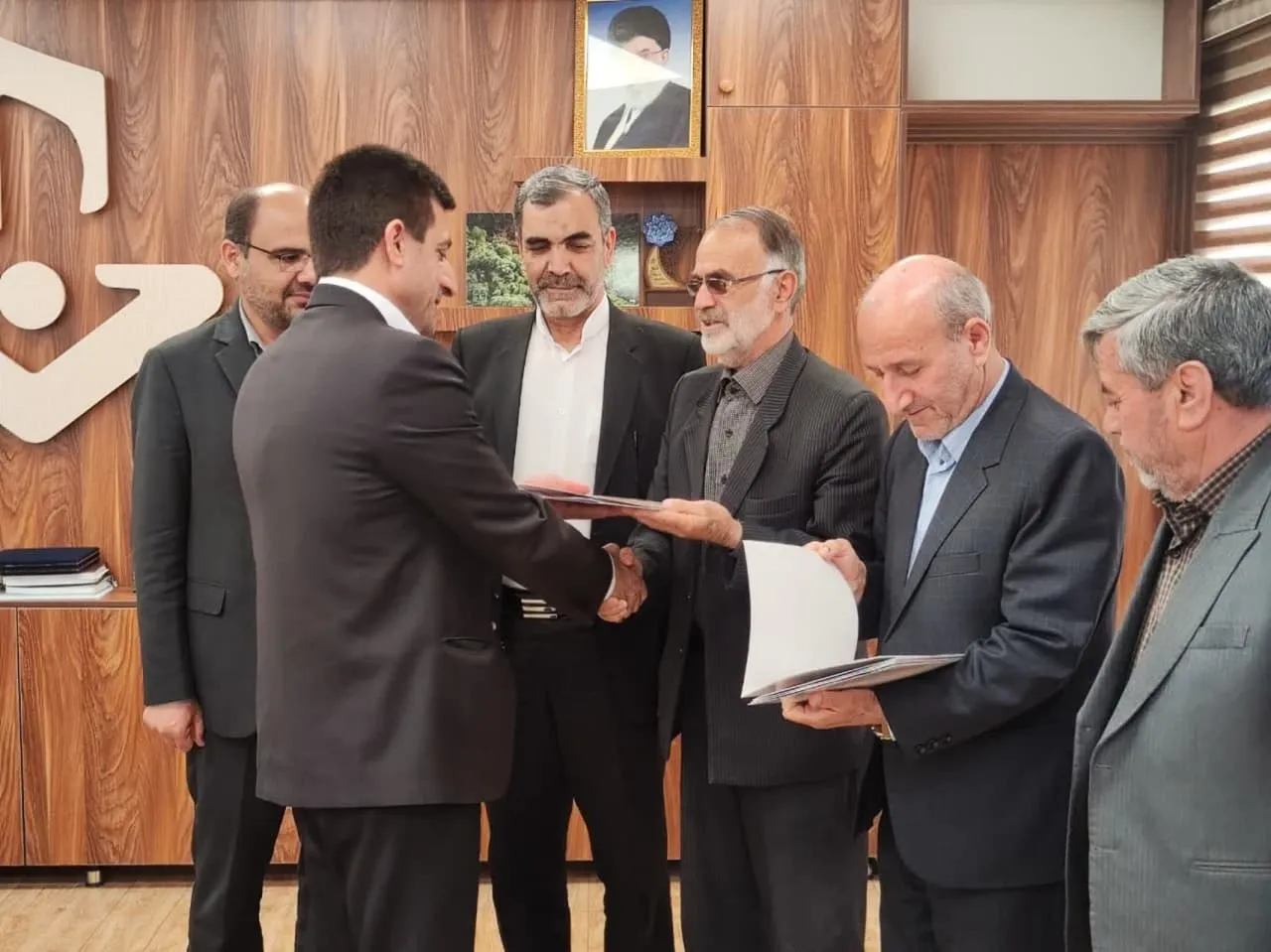 از فعالین نماز صدا وسیمای مرکز ایلام تقدیر شد