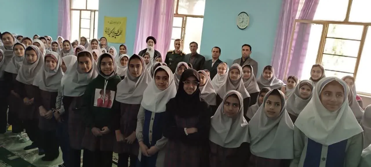نشست نمازشناسی و صحیح خوانی نماز در مدرسه عصمت شهرستان ایوان برگزار شد