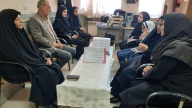 نشست هیئت اندیشه ورز نماز مدرسه خدیجه کبری(س) در شهرستان بدره برگزار شد