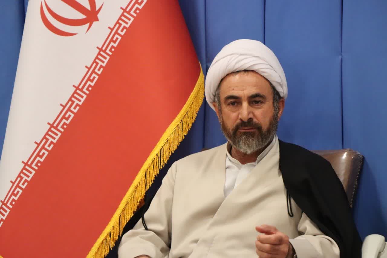 پیوند مدرسه و مسجد، کلید حل چالش های اجتماعی است