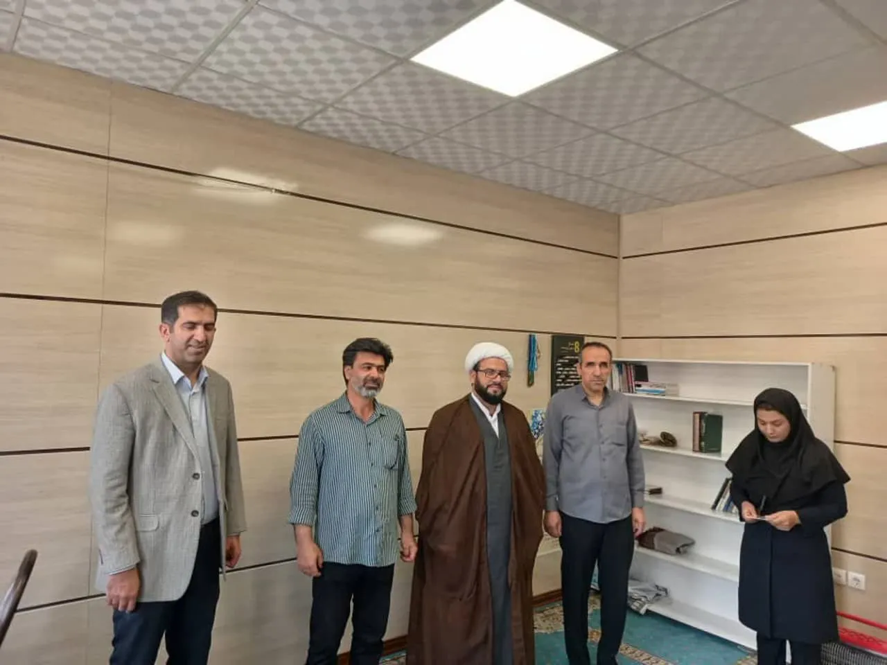 تجلیل از فعالان نماز اداره گاز استان لرستان