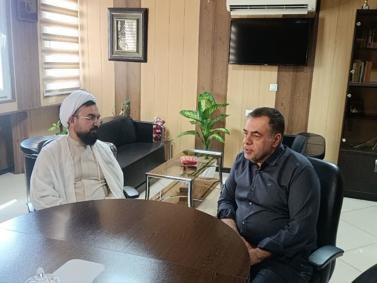 جلسه مدیر ستاد اقامه نماز با مدیرکل بیمه سلامت استان سمنان برگزار شد