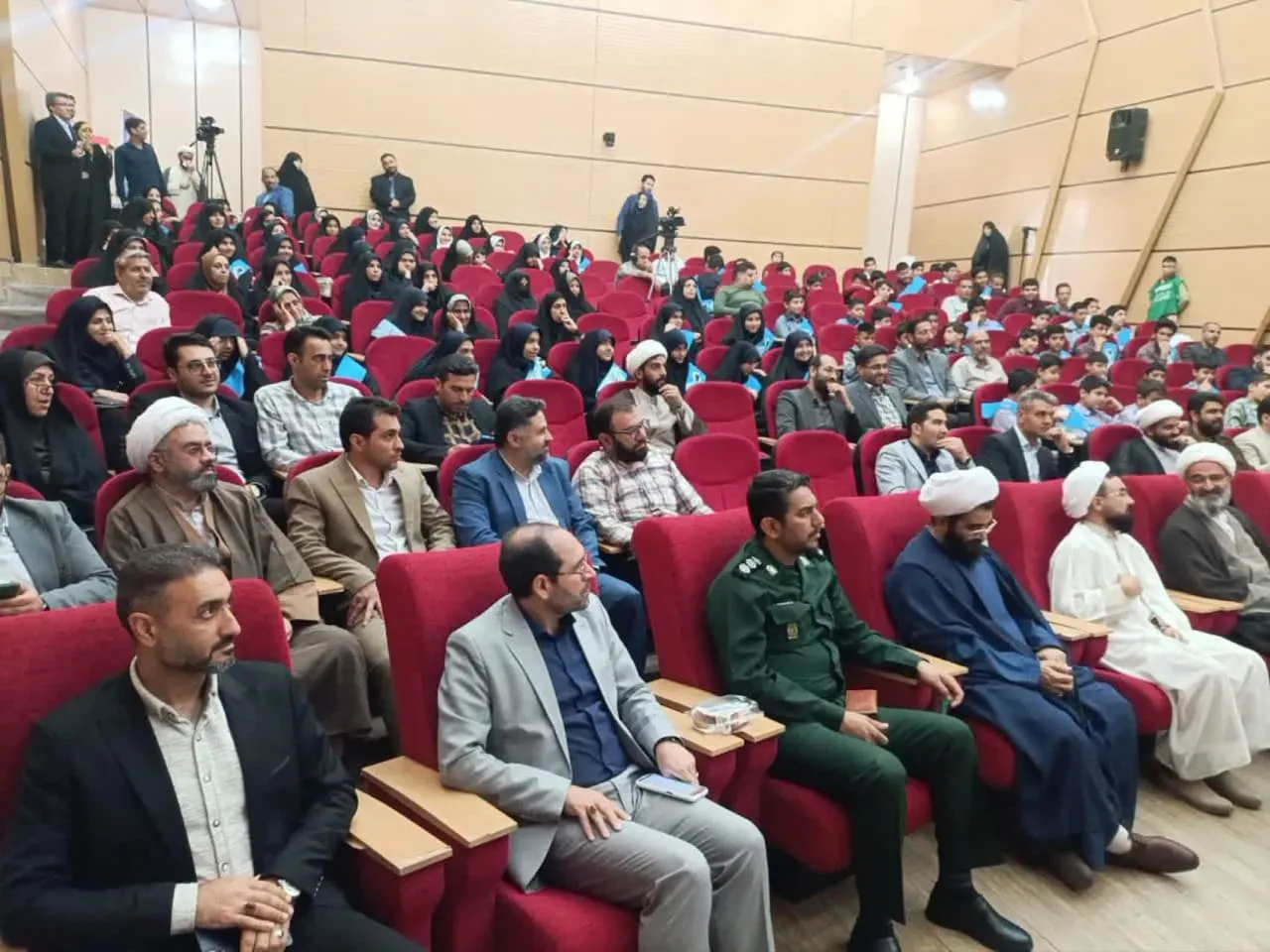 اجلاسیه دانشآموزی نماز استان سمنان برگزار شد
