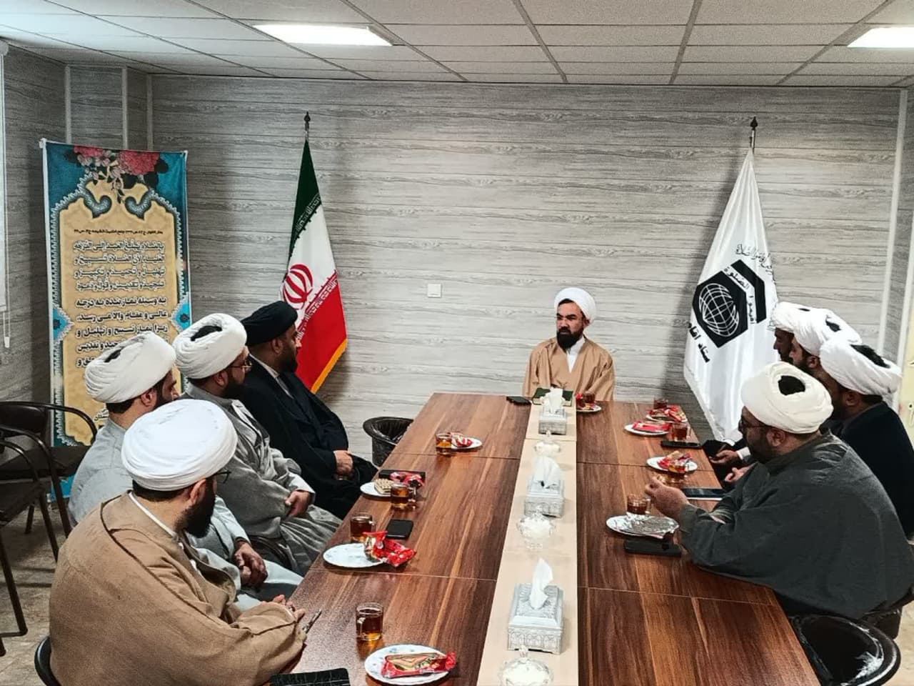برگزاری نخستین جلسه شورای مشورتی امامان جماعت منتخب ادارات کل استان سمنان