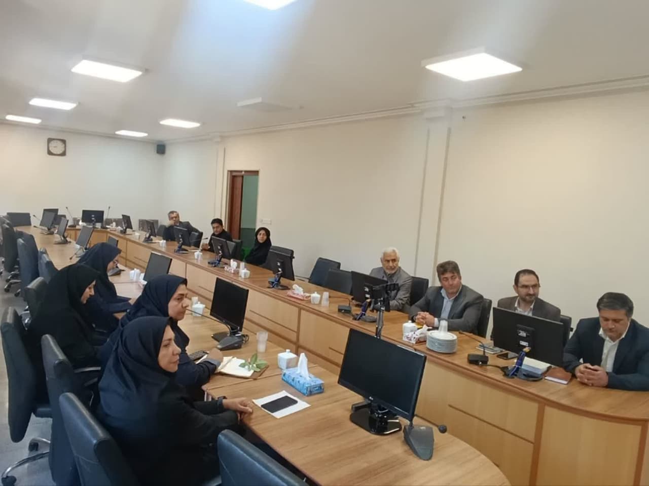 جلسه شورای اقامه نماز اداره کل آموزش فنی و حرفه‌ای برگزار شد