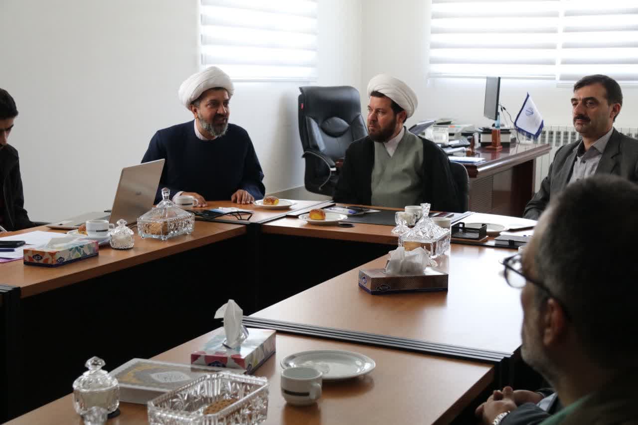 جلسه شورای اقامه نماز اداره کل راه و شهرسازی استان زنجان برگزار شد