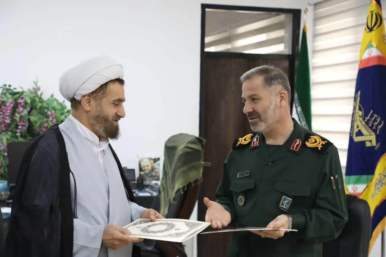 امضای تفاهمنامه همکاری بین سپاه کربلا و ستاد اقامه نماز استان مازندران