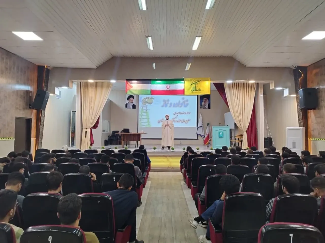 برگزاری دوره "معراج" ویژه دانشجویان دانشگاه فرهنگیان در سراسر کشور
