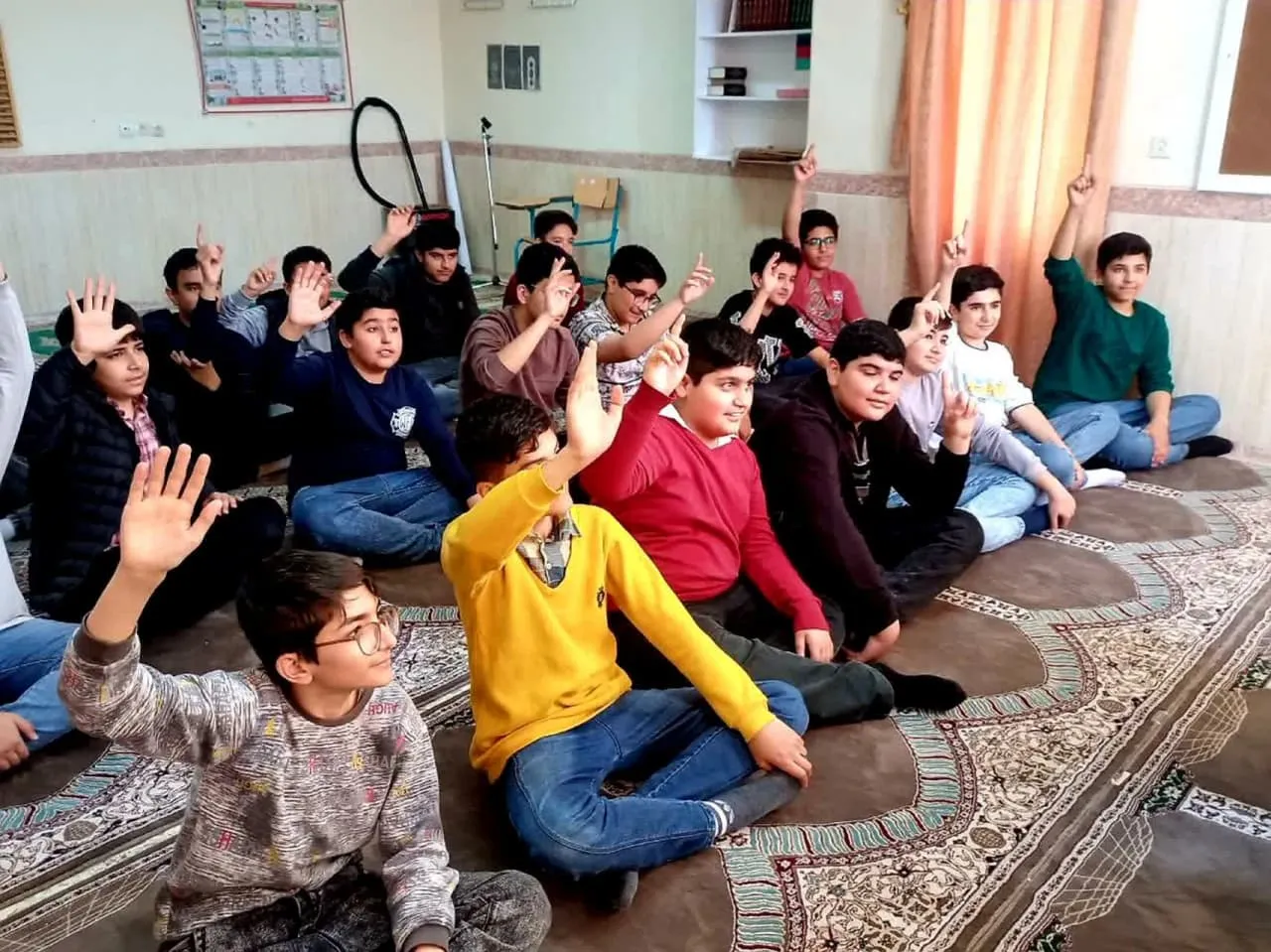 گفتمان نماز دانش آموزی مدارس سمپاد تبریز