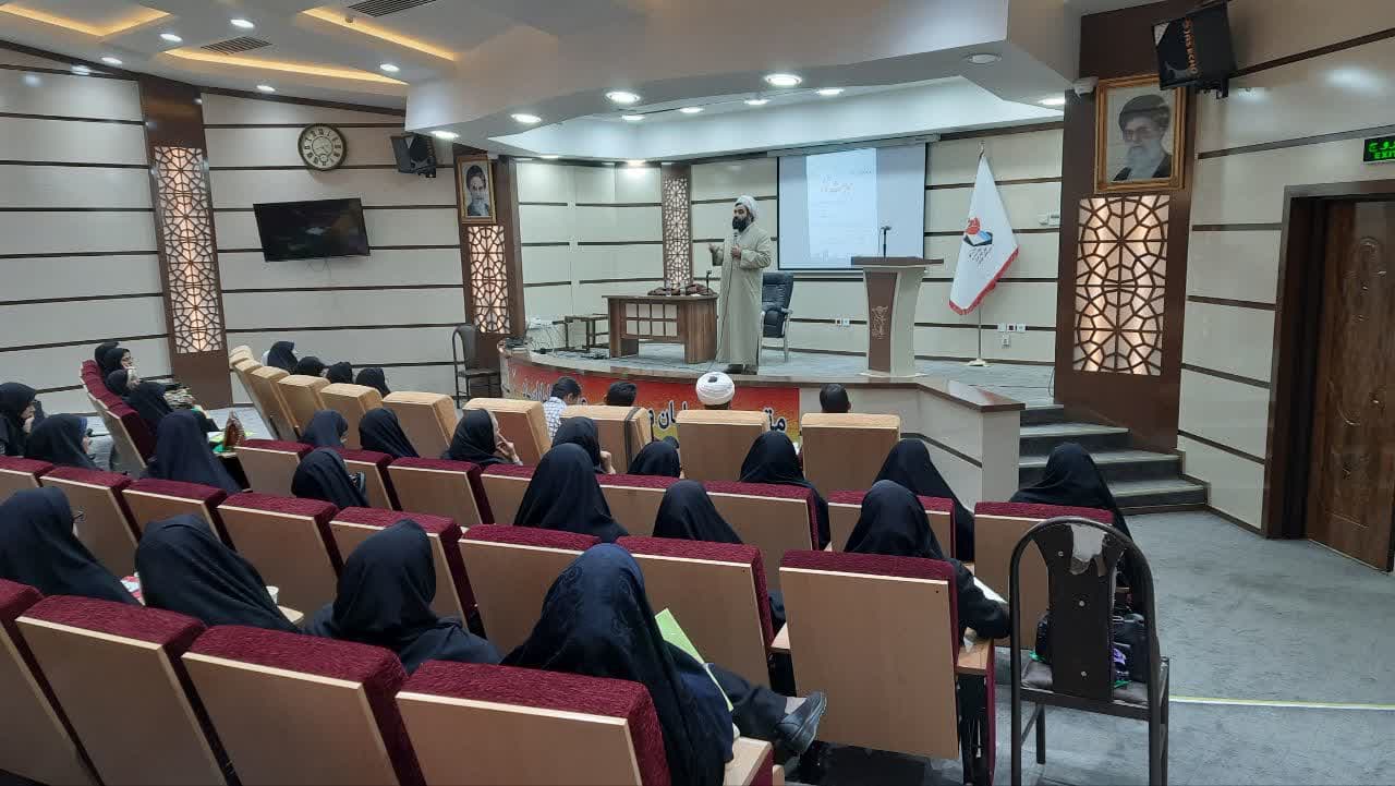 دوره آموزشی نماز ویژه بانوان خراسان جنوبی برگزار شد