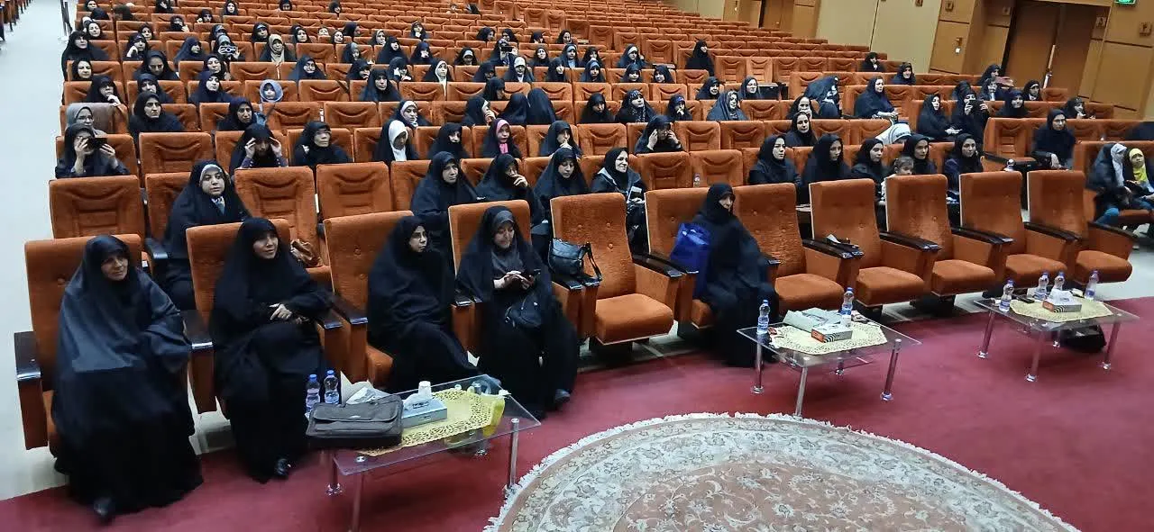 اولین همایش مادران،معماران فرهنگ اقامه نماز تبریز