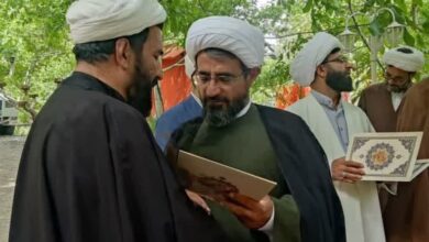 تقدیر مدیر حوزه علمیه استان از مدیر ستاد اقامه نماز چهارمحال‌وبختیاری