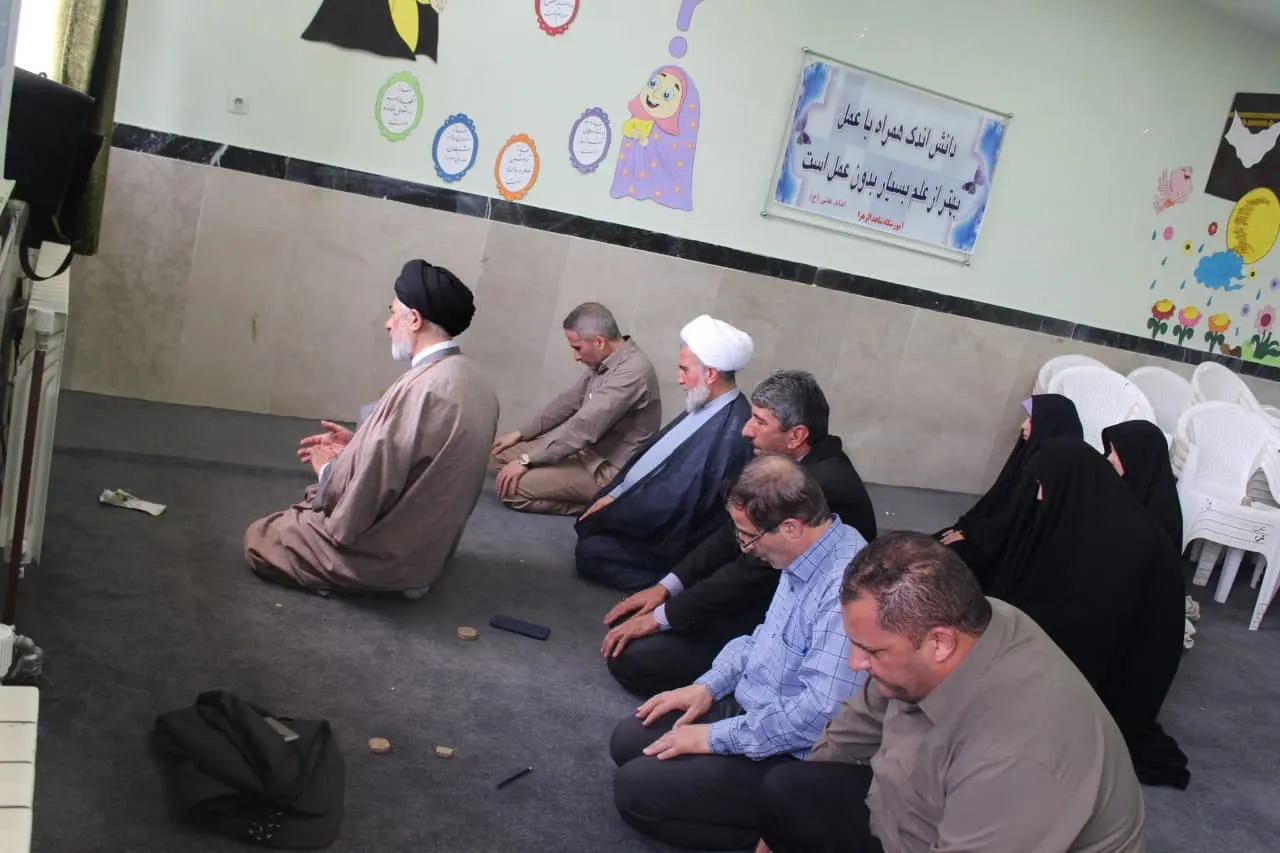 اجلاس دانشآموزی نماز استان در بوئینزهرا برگزار شد