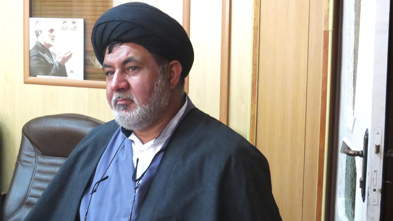 حجت السلام والمسلمین موسوی مدیر ستاد اقامه نماز با نجف زاده مدیرکل اداره امور مالیاتی یزد دیدار و گفتگو کرد.