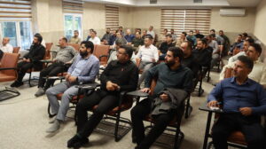 نشست تخصصی با محوریت معارف نماز در البرز برگزار شد