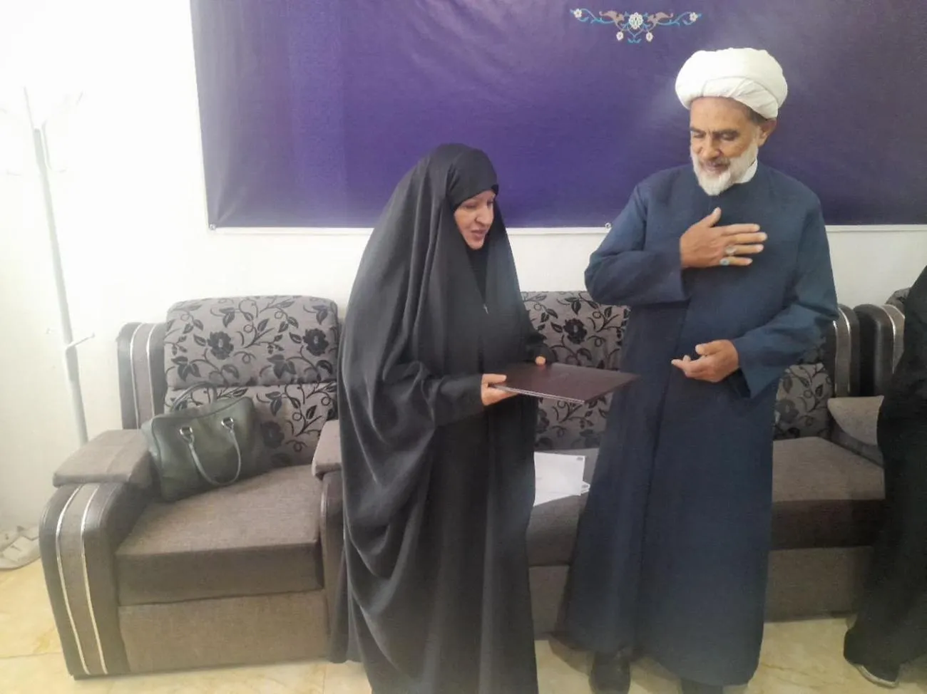 اولین جلسه دفتر امور بانوان فارس