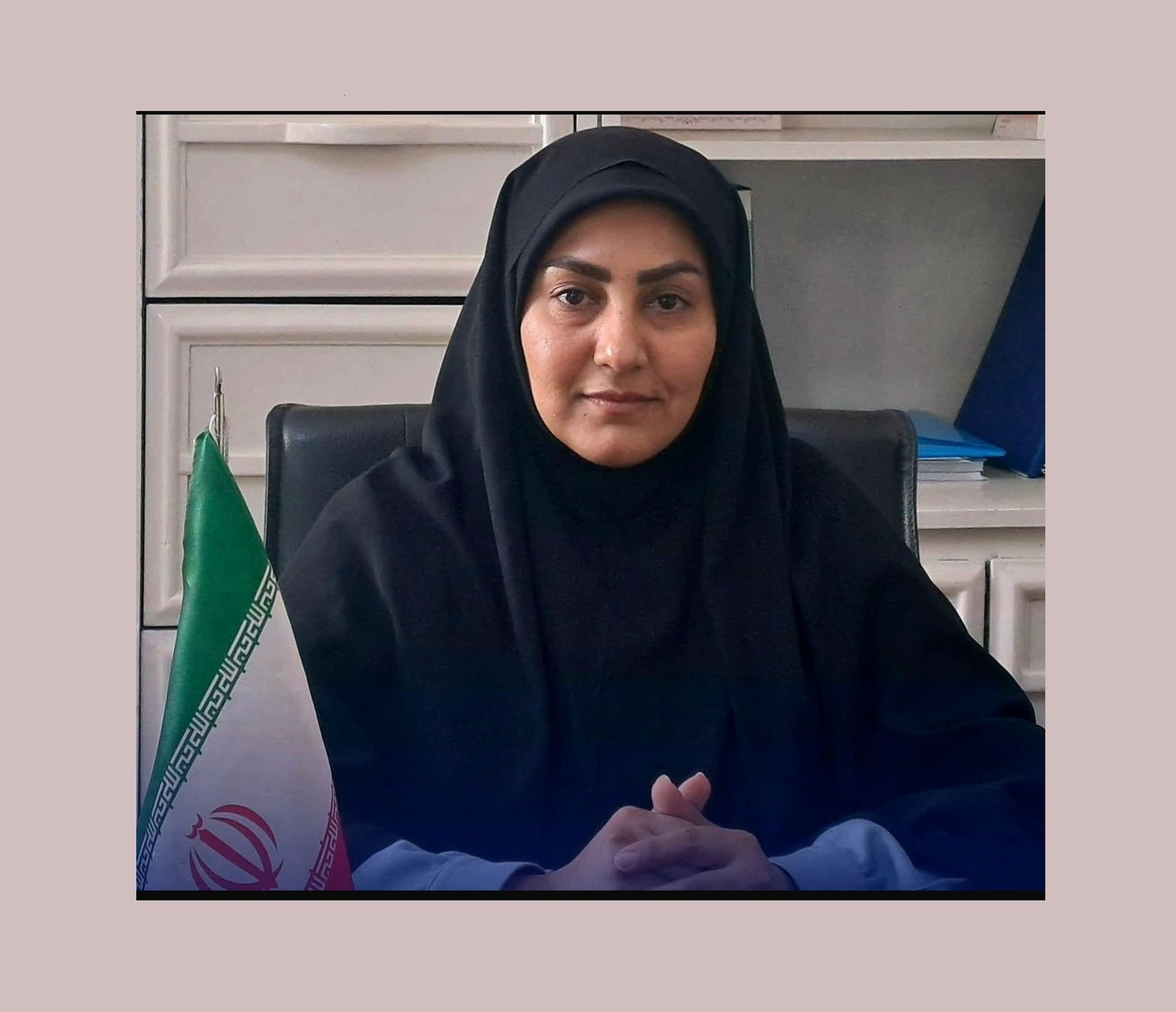 کانون خانواده اولین نهاد اجتماعی است که کودکان در آنها پرورش می یابند