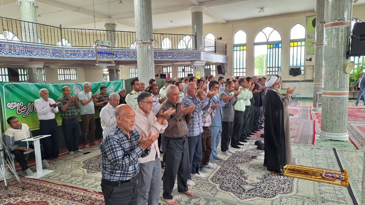 اقامه نماز وحدت ادارات شهرستان تیران و کرون اصفهان