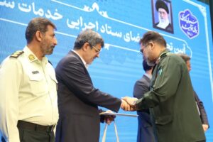 استاندار یزد از مدیر ستاد اقامه نماز استان یزد تجلیل کرد