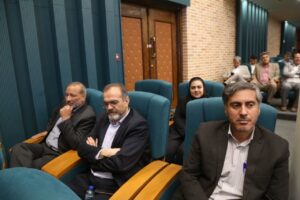 استاندار یزد از مدیر ستاد اقامه نماز استان یزد تجلیل کرد