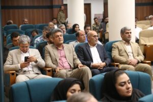 استاندار یزد از مدیر ستاد اقامه نماز استان یزد تجلیل کرد