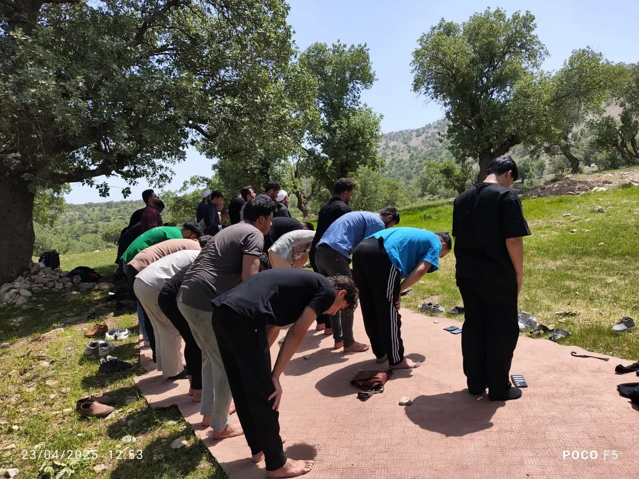 سلسله نشست های آزاد اندیشی نماز در قالب اردوی دانشجویی در ایلام برگزار شد