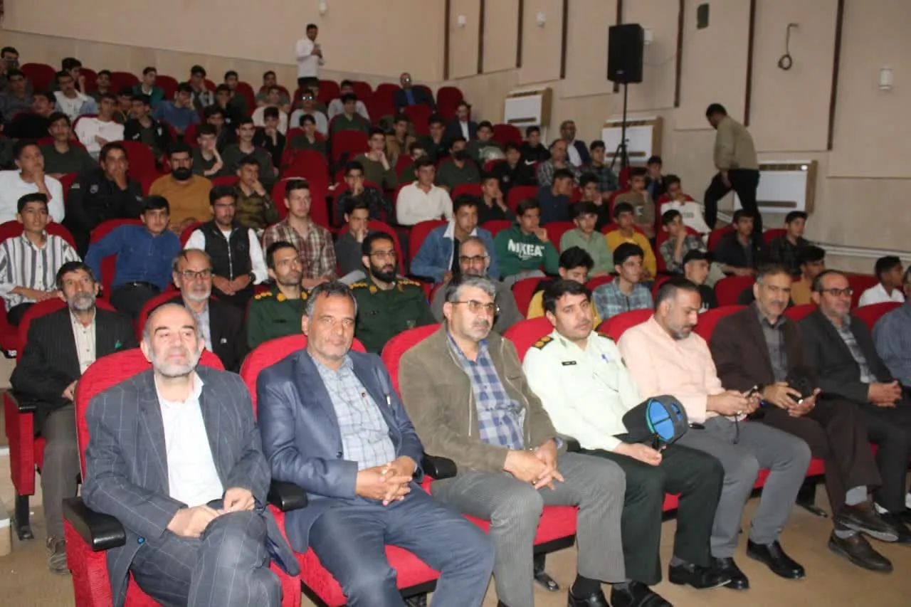 جشن تکلیف و عبادت پسران شهرستان فریدونشهر اصفهان
