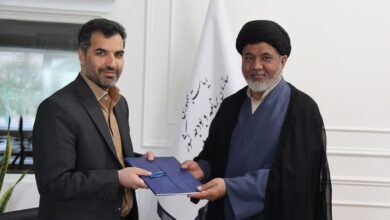 جلسه انعقاد تفاهم نامه بین ستاد اقامه نماز استان یزد و سازمان مدیریت و برنامه ریزی استان برگزار شد.