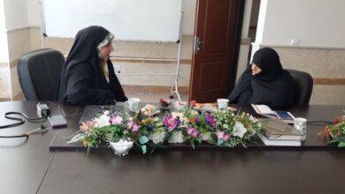 نشست هم‌اندیشی مشاور امور بانوان و خانواده ستاد اقامه نماز با معاون فرهنگی و تربیتی حوزه علمیه خواهران استان