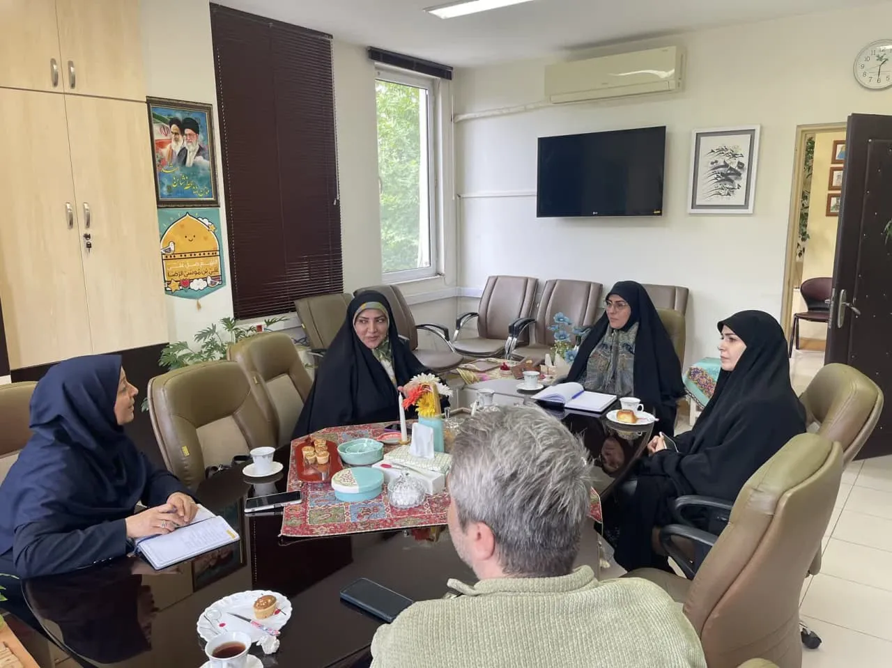 دیدار با مدیرکل کانون پرورش فکری کودکان و نوجوانان آذربایجان‌غربی
