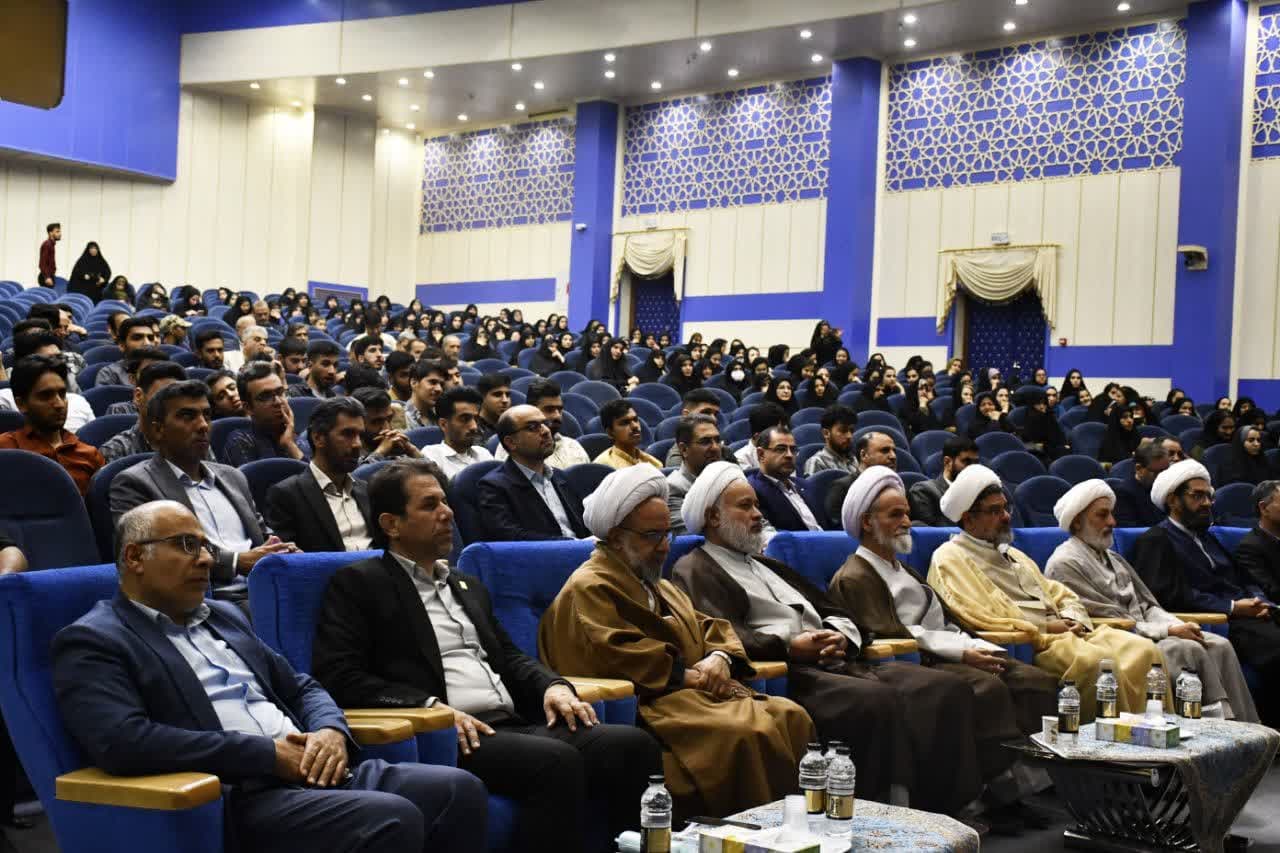 هفتمین اجلاس نماز نجف آباد اصفهان