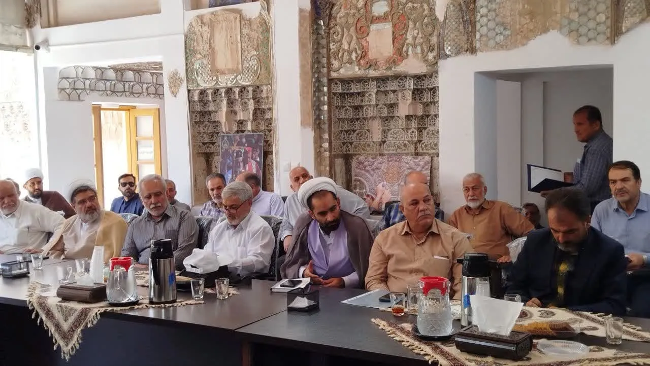 جلسه مشترک ستاد اربعین و ستاد بازسازی عتبات عالیات اصفهان