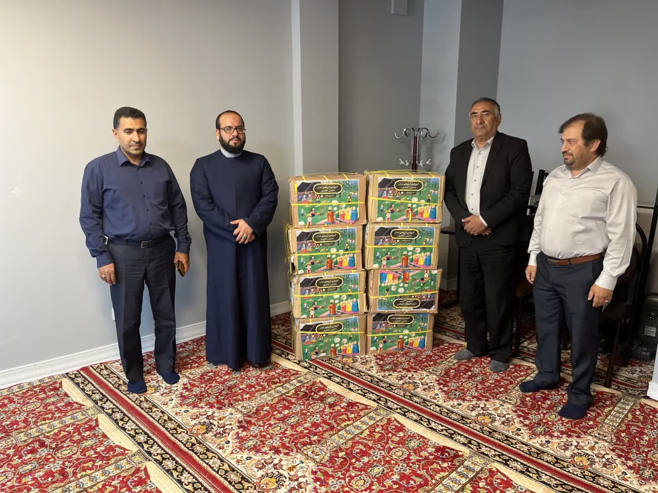 اهدای بسته های «طرح تجهیز نمازخانه و کتابخانه مدارس عشایری » لرستان