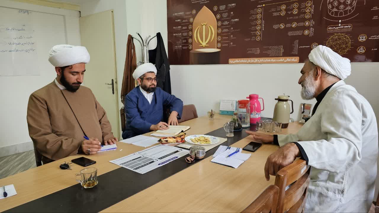 جلسه واکاوی و ارزیابی اولین دوره توانمندسازی ائمه جماعات ادارات استان یزد برگزار شد