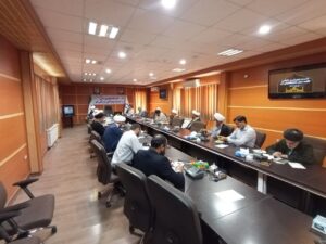 نشست رابطین و دبیران اقامه نماز دانشگاه های قم برگزار شد